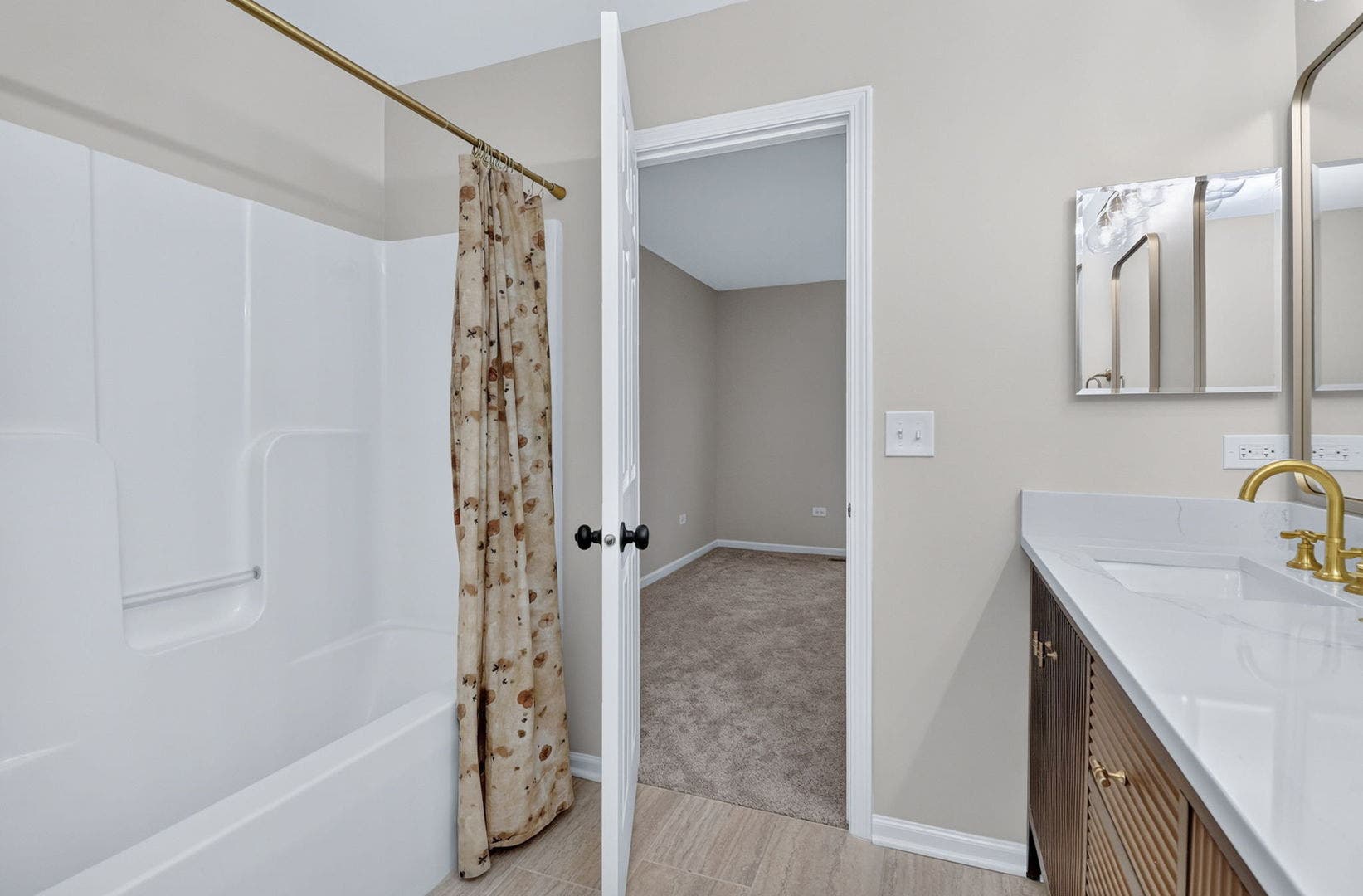 1816 Oxford Way, Joliet, IL 60431