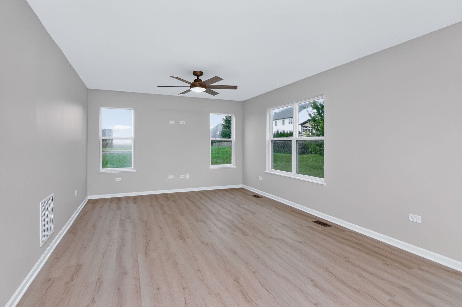 1816 Oxford Way, Joliet, IL 60431