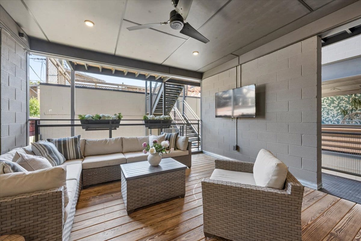 2719 W Haddon Avenue, #1, Chicago, IL 60622 2719 W Haddon Avenue, #1, Chicago, IL 60622