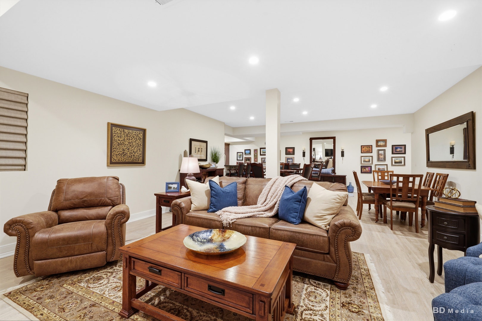 8999 Holland Harbor Circle, Frankfort, IL 60423 8999 Holland Harbor Circle, Frankfort, IL 60423