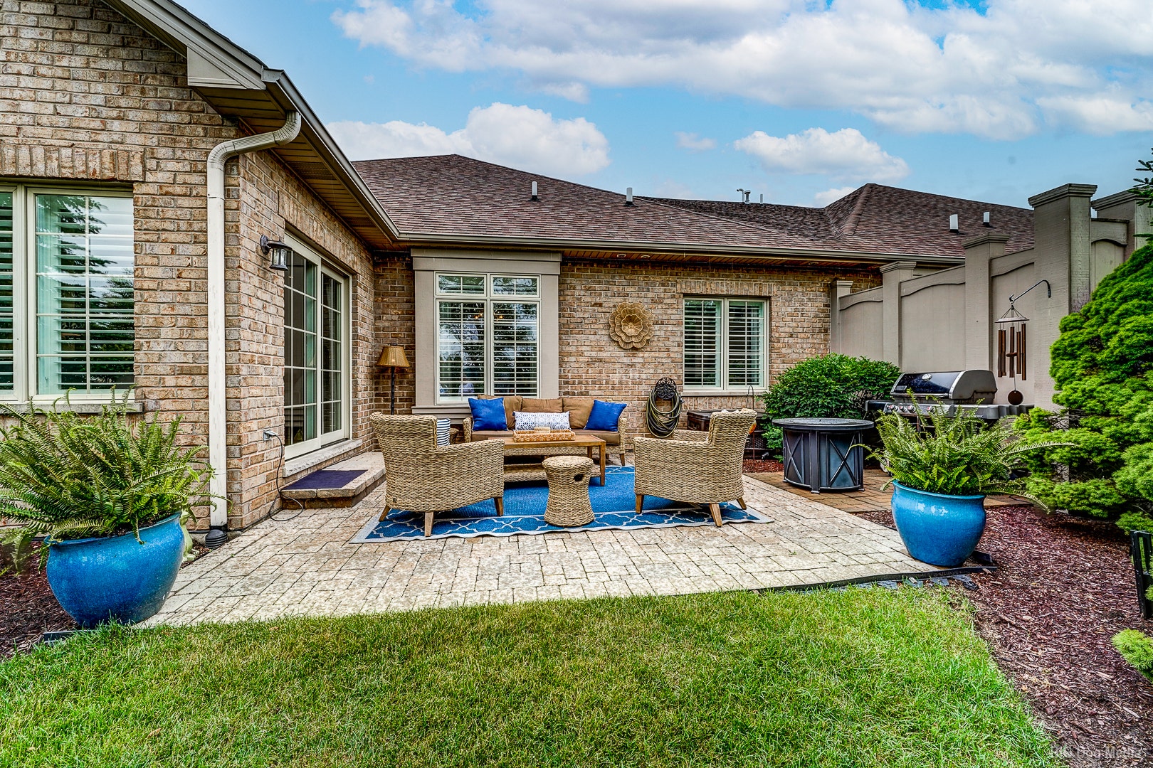 8999 Holland Harbor Circle, Frankfort, IL 60423 8999 Holland Harbor Circle, Frankfort, IL 60423