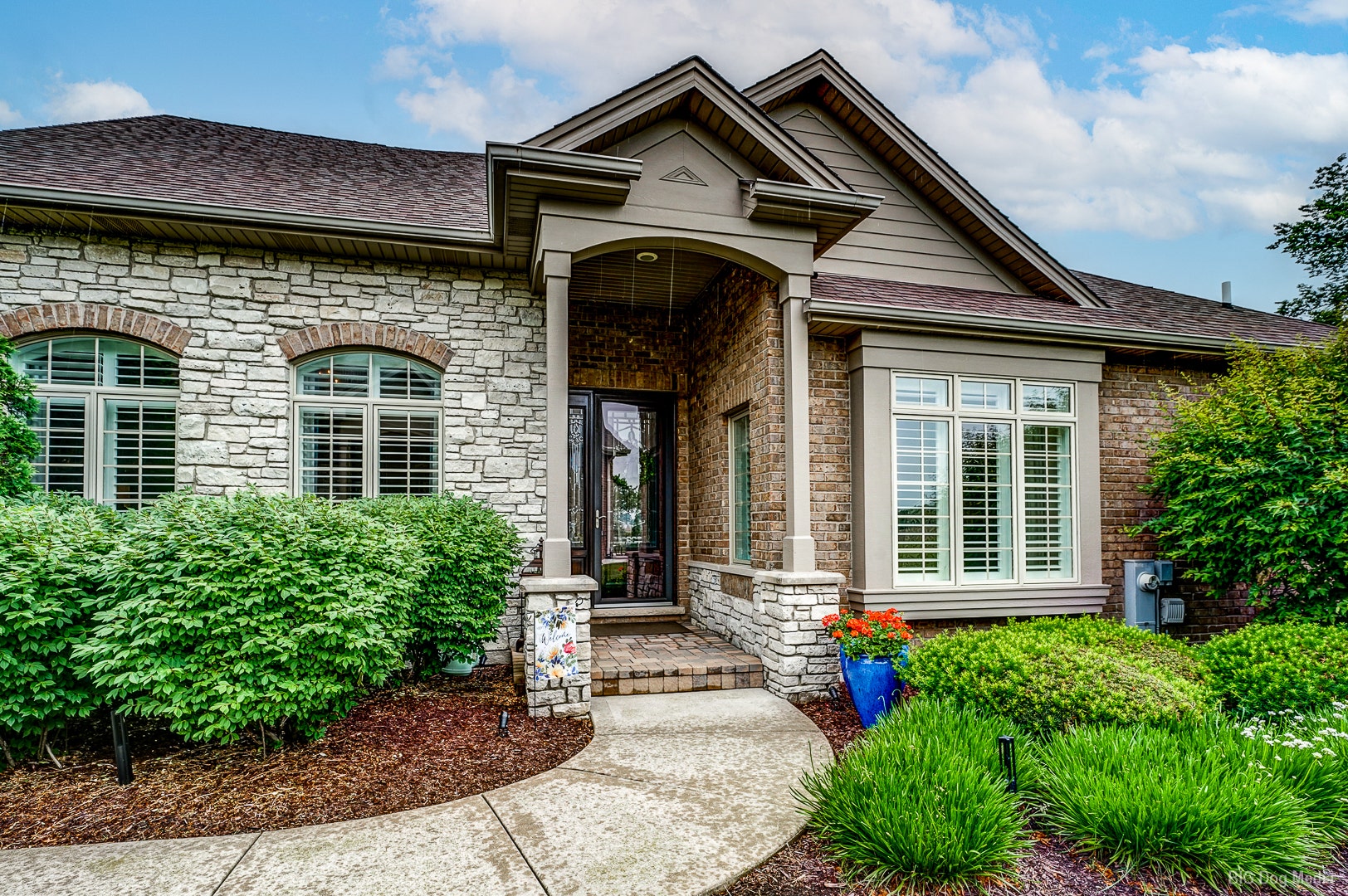 8999 Holland Harbor Circle, Frankfort, IL 60423 8999 Holland Harbor Circle, Frankfort, IL 60423