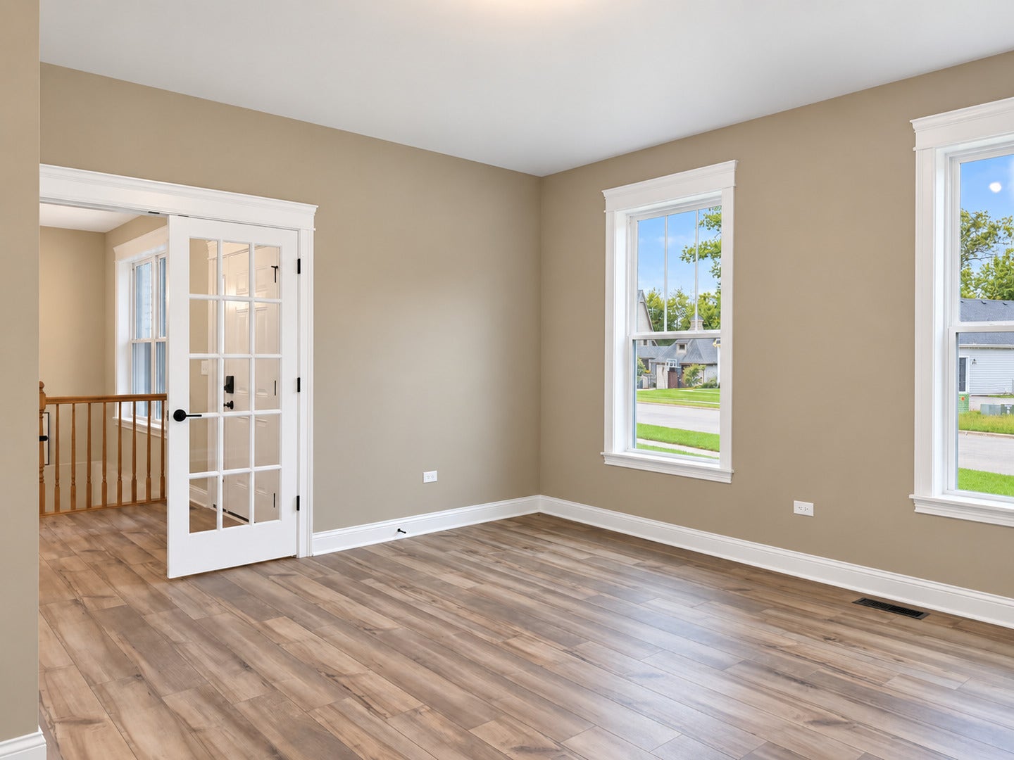 214 Burr Oak Circle, Elgin, IL 60124 214 Burr Oak Circle, Elgin, IL 60124