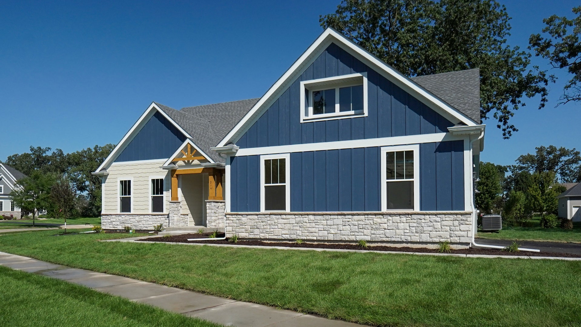 214 Burr Oak Circle, Elgin, IL 60124 214 Burr Oak Circle, Elgin, IL 60124