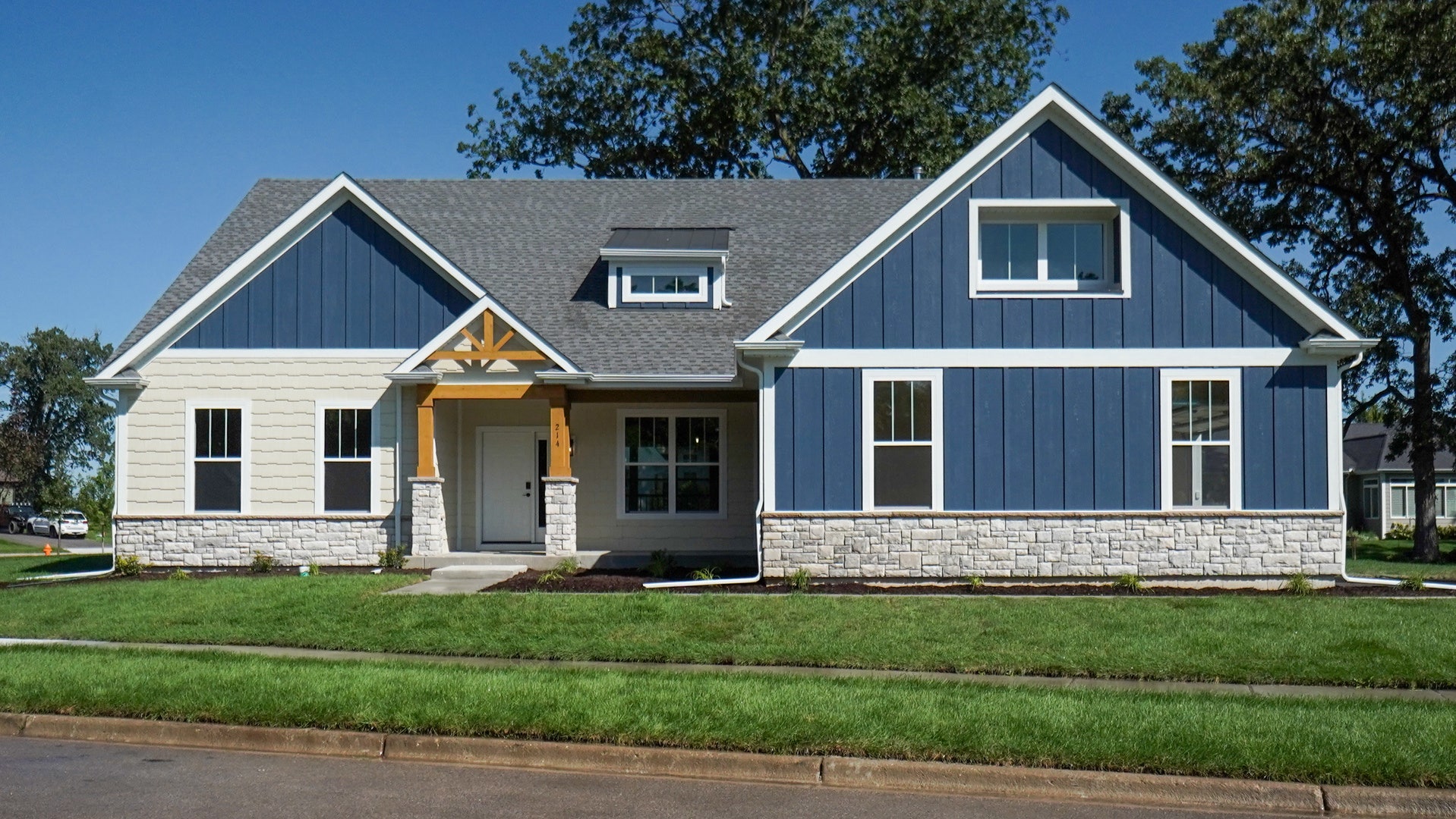 214 Burr Oak Circle, Elgin, IL 60124 214 Burr Oak Circle, Elgin, IL 60124
