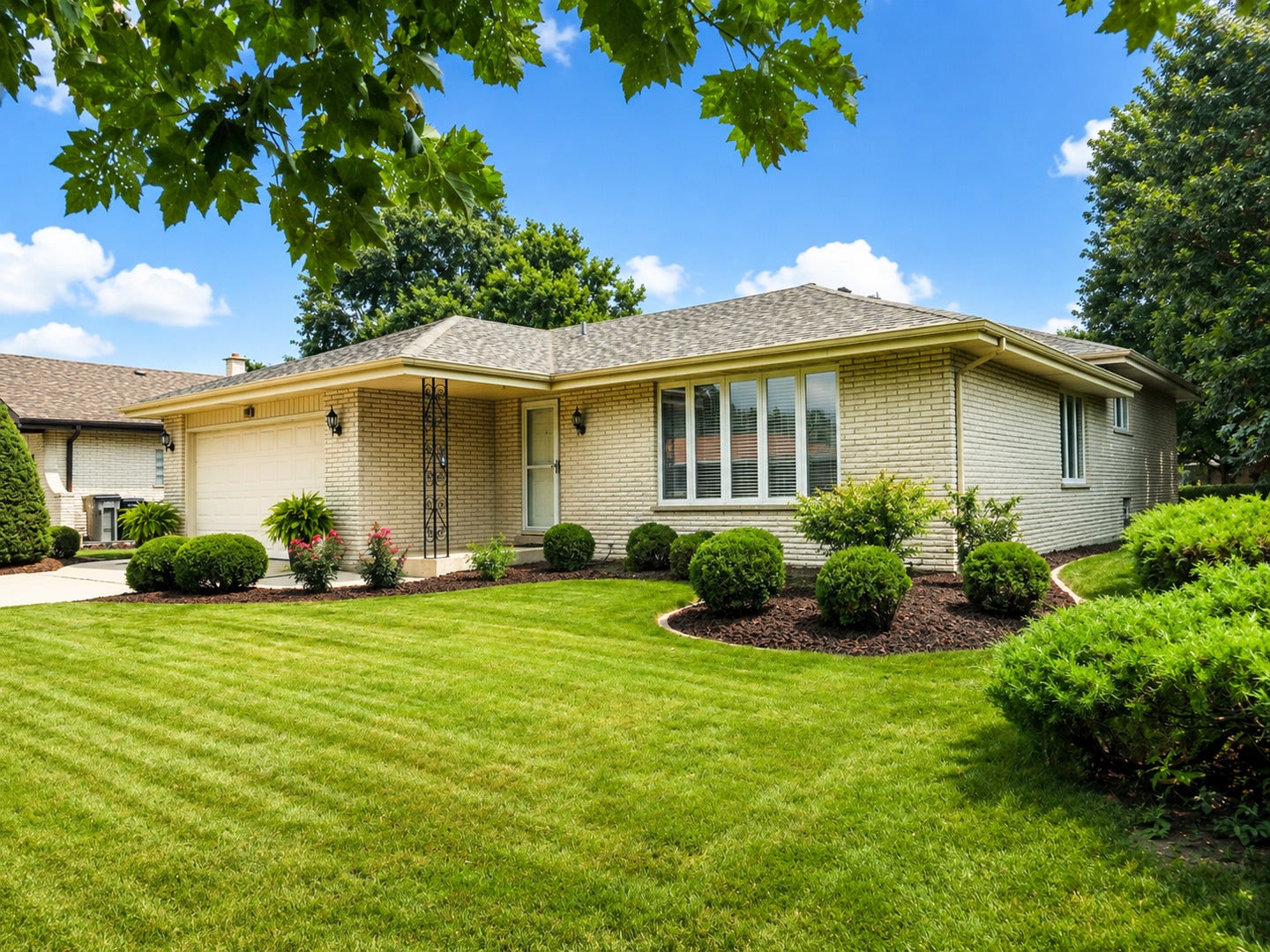 7453 Cashew Drive, Orland Park, IL 60462