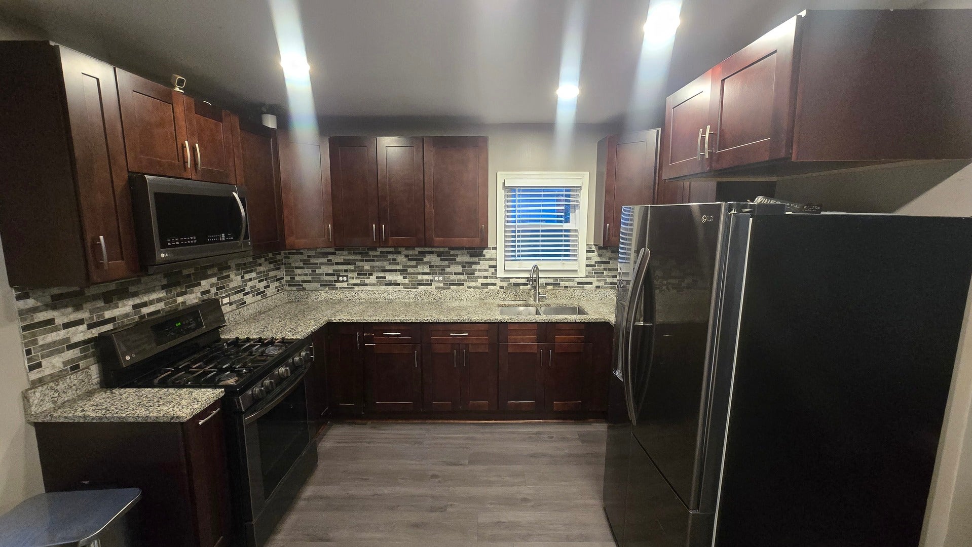 673 Orange Street, Elgin, IL 60123 673 Orange Street, Elgin, IL 60123
