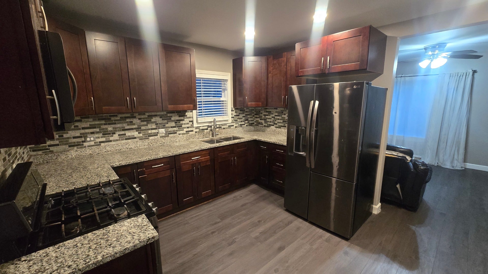 673 Orange Street, Elgin, IL 60123 673 Orange Street, Elgin, IL 60123