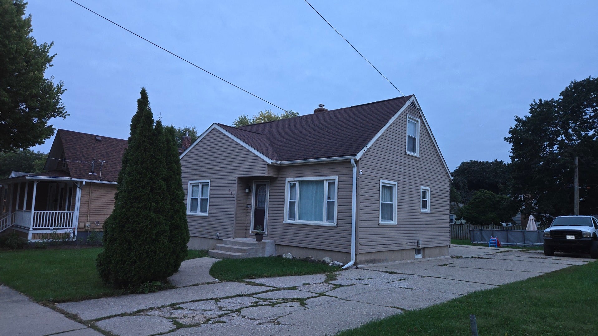673 Orange Street, Elgin, IL 60123 673 Orange Street, Elgin, IL 60123
