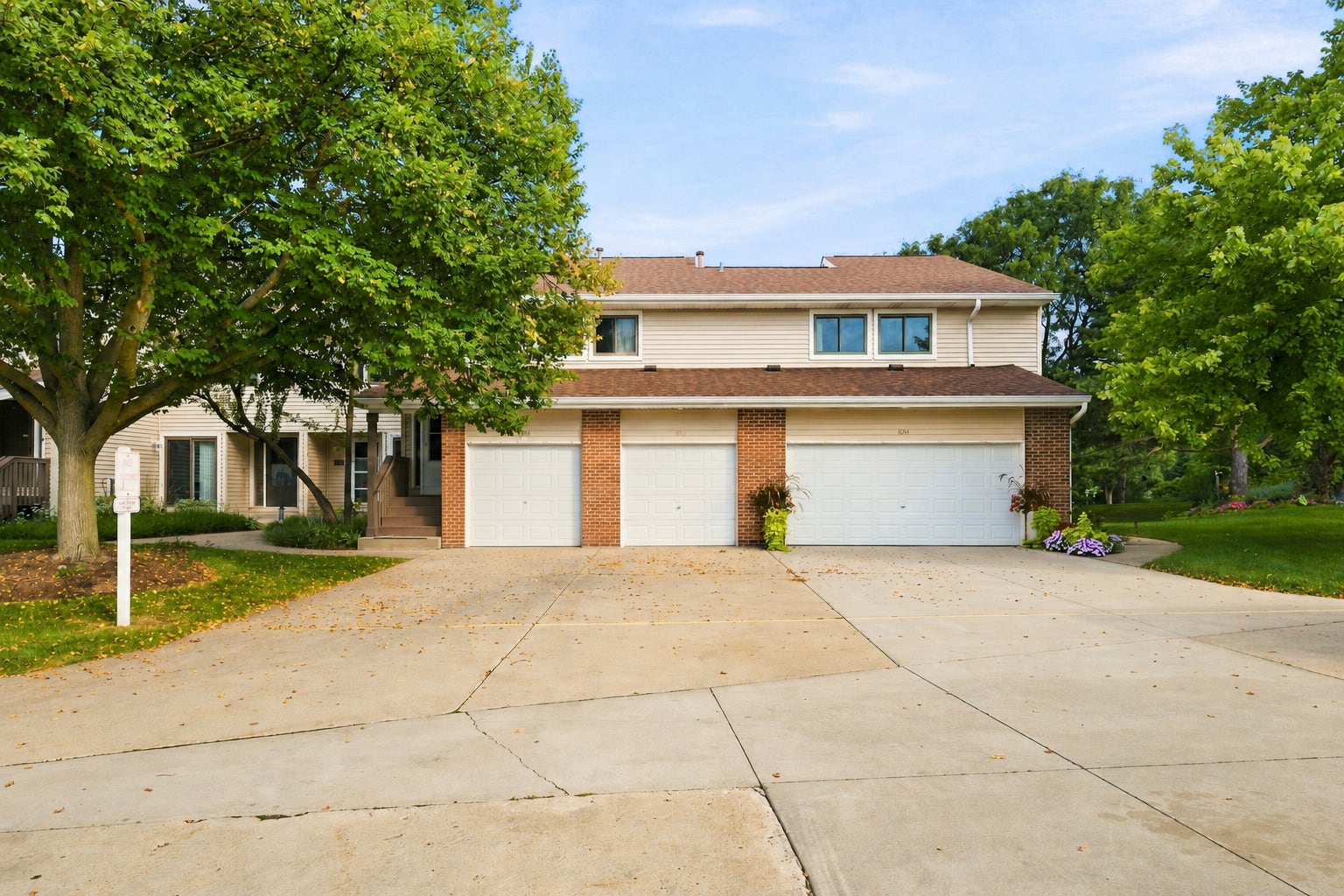 1056 N Pine Tree Circle, #0, Buffalo Grove, IL 60089 1056 N Pine Tree Circle, #0, Buffalo Grove, IL 60089