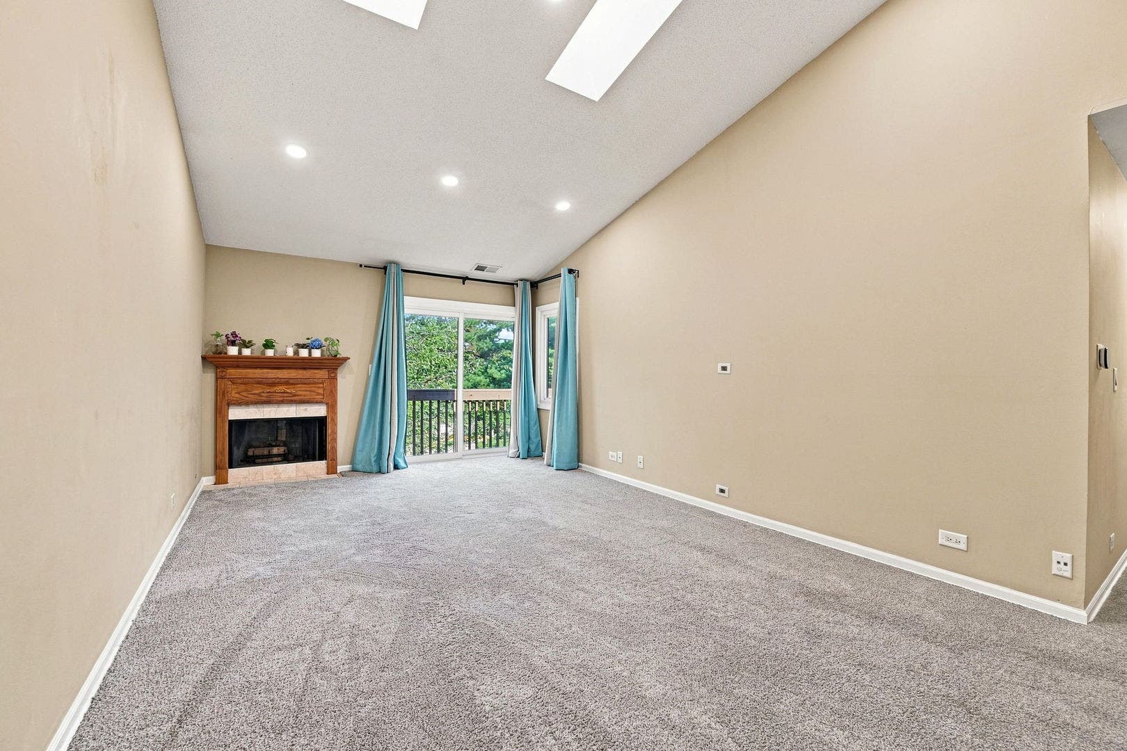 1056 N Pine Tree Circle, #0, Buffalo Grove, IL 60089 1056 N Pine Tree Circle, #0, Buffalo Grove, IL 60089