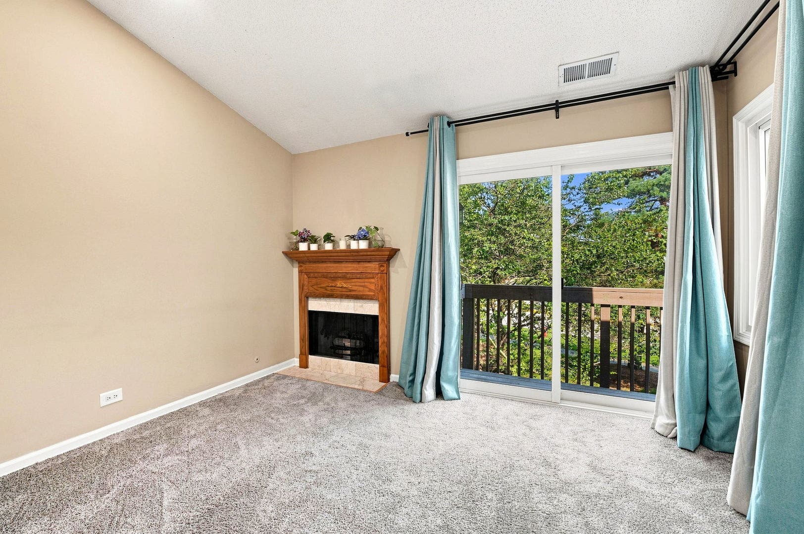 1056 N Pine Tree Circle, #0, Buffalo Grove, IL 60089 1056 N Pine Tree Circle, #0, Buffalo Grove, IL 60089