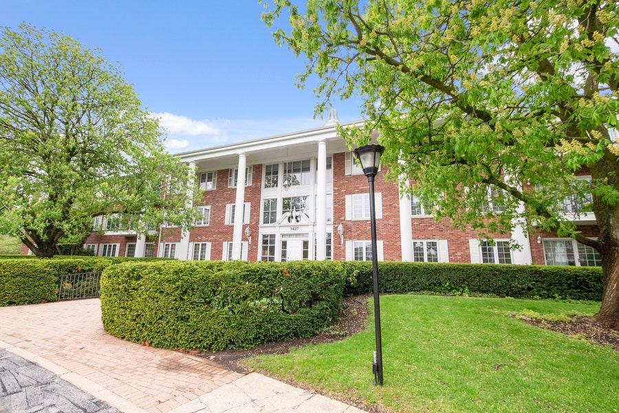 Property photo for 3427 Vollmer Road, #309, Flossmoor, IL