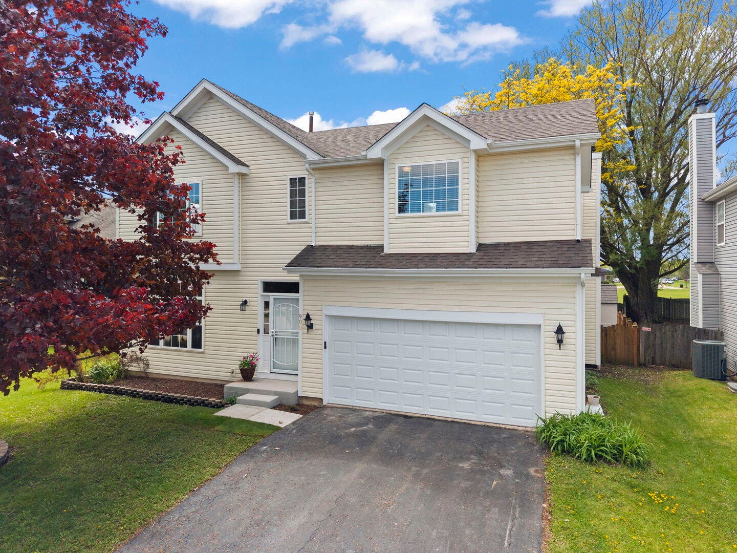 900 Chelsea Court, Aurora, IL 60504 900 Chelsea Court, Aurora, IL 60504