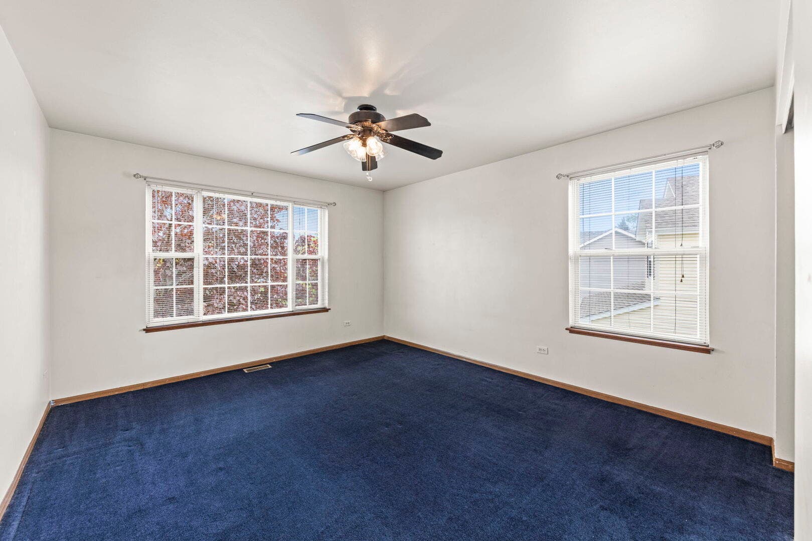 900 Chelsea Court, Aurora, IL 60504 900 Chelsea Court, Aurora, IL 60504