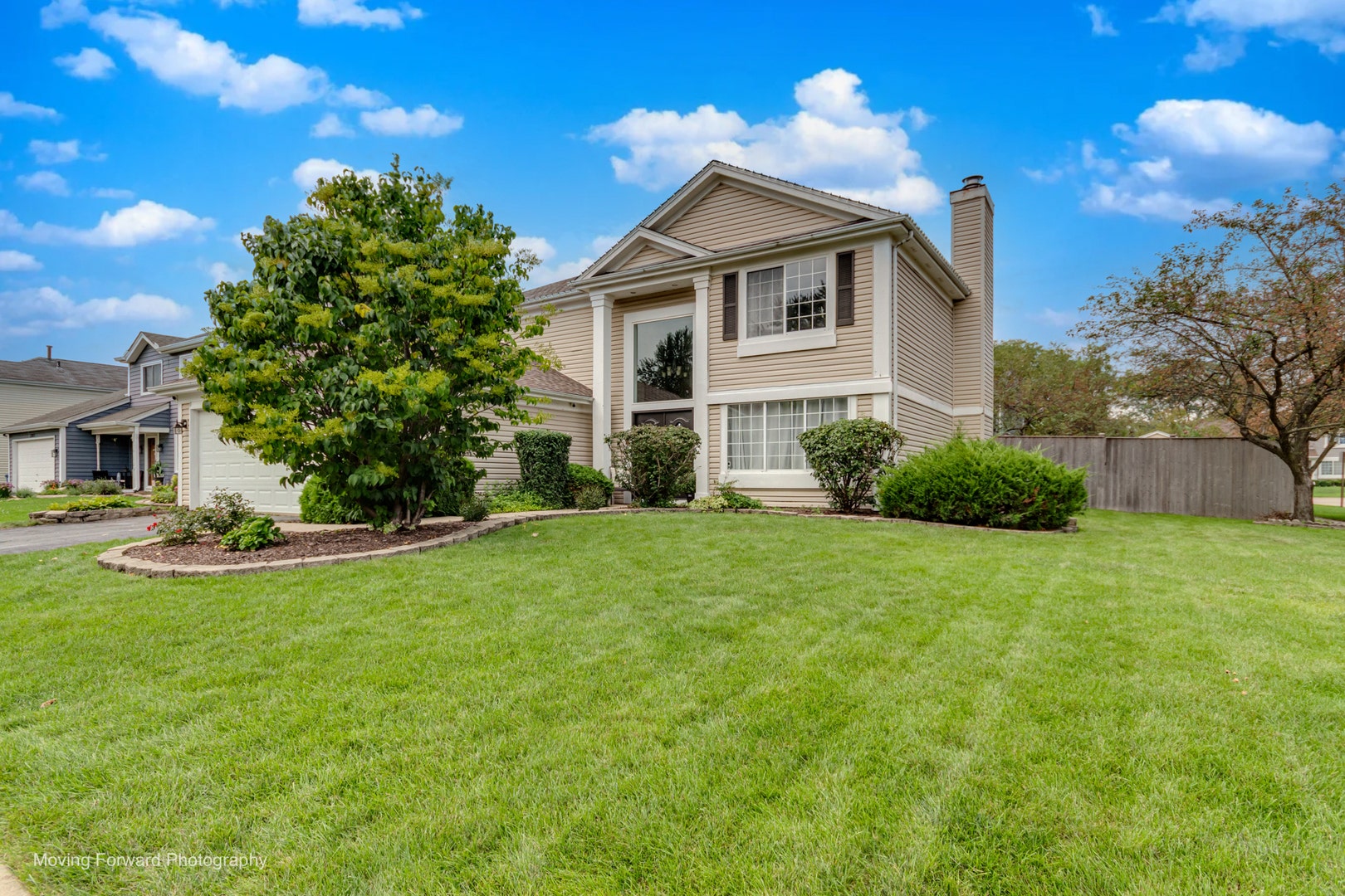 1301 Big Oak Trail, Aurora, IL 60506 1301 Big Oak Trail, Aurora, IL 60506