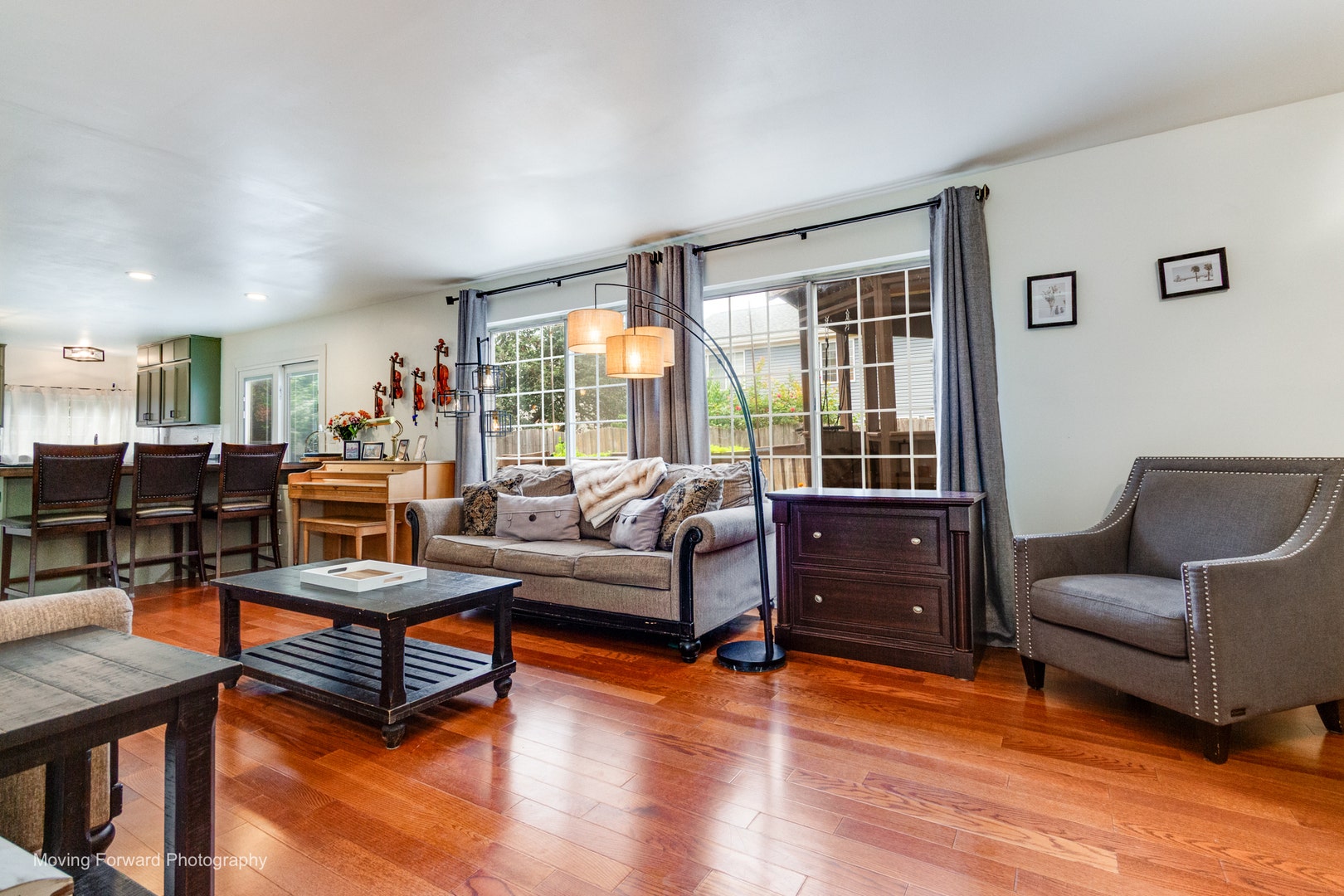 1301 Big Oak Trail, Aurora, IL 60506 1301 Big Oak Trail, Aurora, IL 60506
