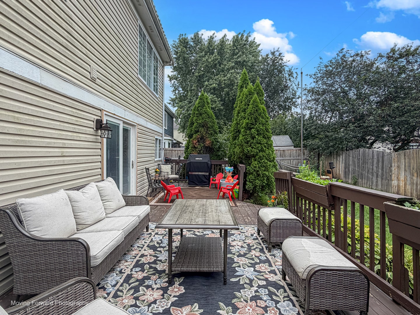 1301 Big Oak Trail, Aurora, IL 60506 1301 Big Oak Trail, Aurora, IL 60506