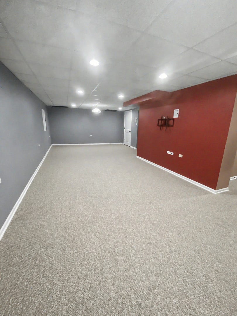 1213 Pennsbury Lane, Aurora, IL 60502 Basement