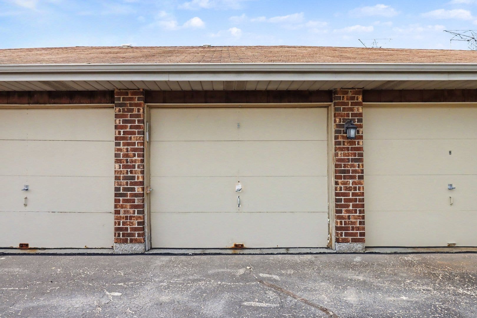 8842 W 140th Street, #2B, Orland Park, IL 60462