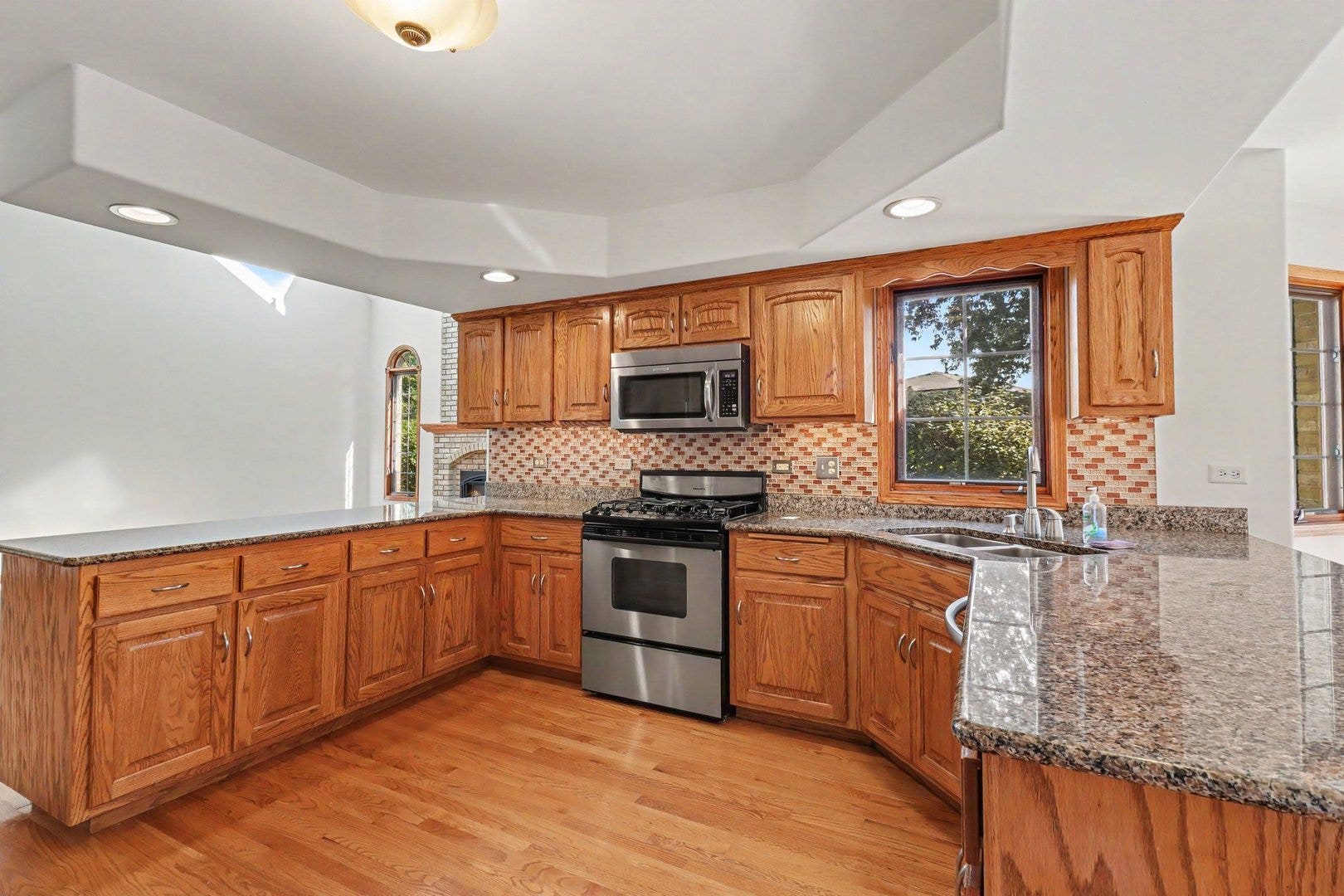 7728 171st Place, Tinley Park, IL 60477 7728 171st Place, Tinley Park, IL 60477