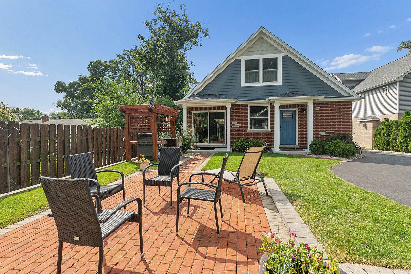 14633 Highland Avenue, Orland Park, IL 60462