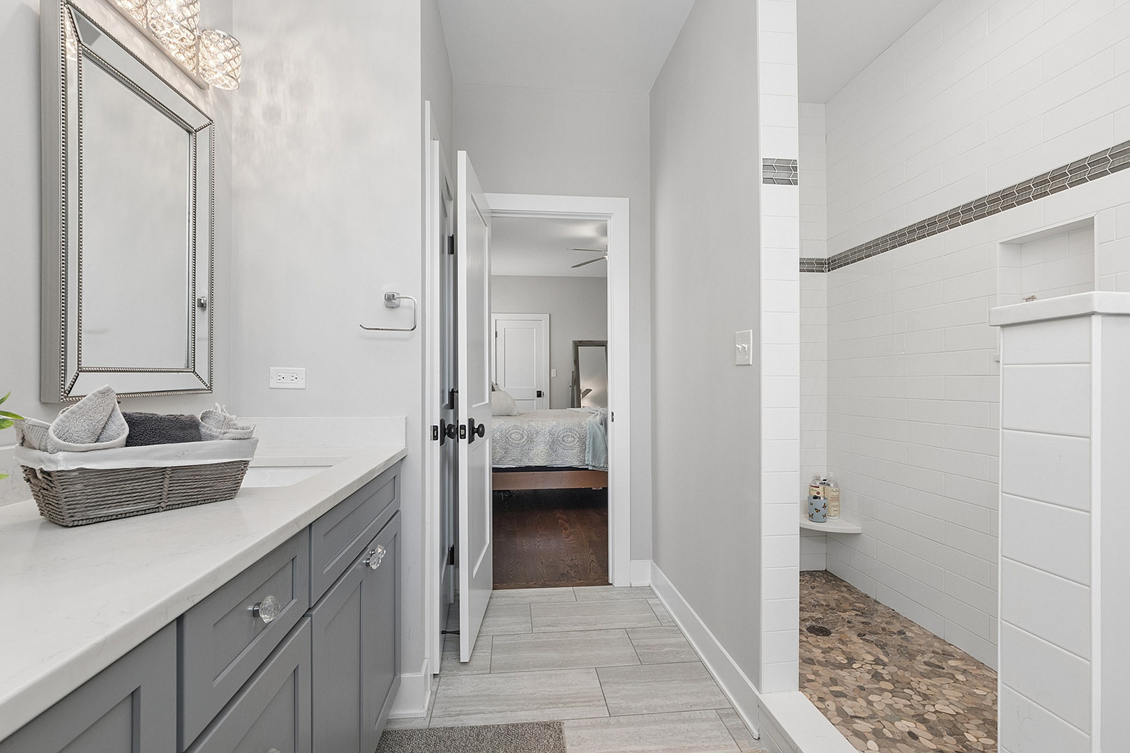 14633 Highland Avenue, Orland Park, IL 60462