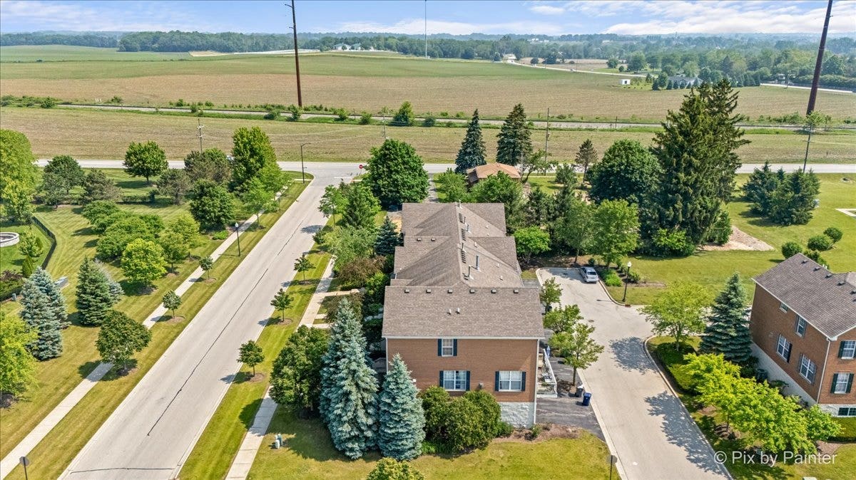 1005 Alberta Road, Elgin, IL 60124 1005 Alberta Road, Elgin, IL 60124