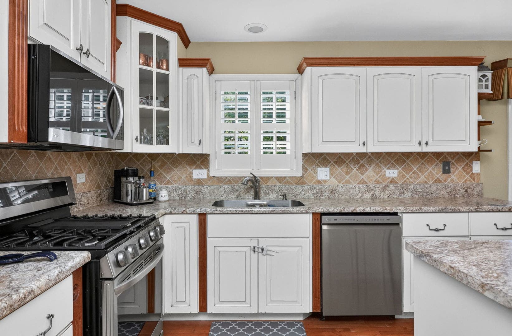 4322 Bronk Corner, Plainfield, IL 60586 4322 Bronk Corner, Plainfield, IL 60586