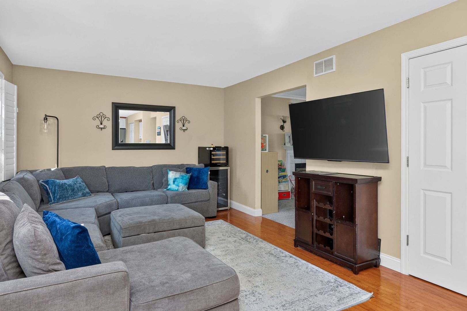4322 Bronk Corner, Plainfield, IL 60586 4322 Bronk Corner, Plainfield, IL 60586