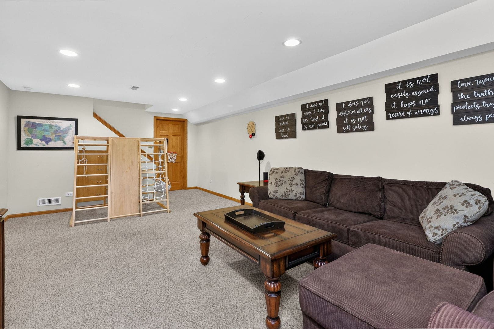 4322 Bronk Corner, Plainfield, IL 60586 4322 Bronk Corner, Plainfield, IL 60586