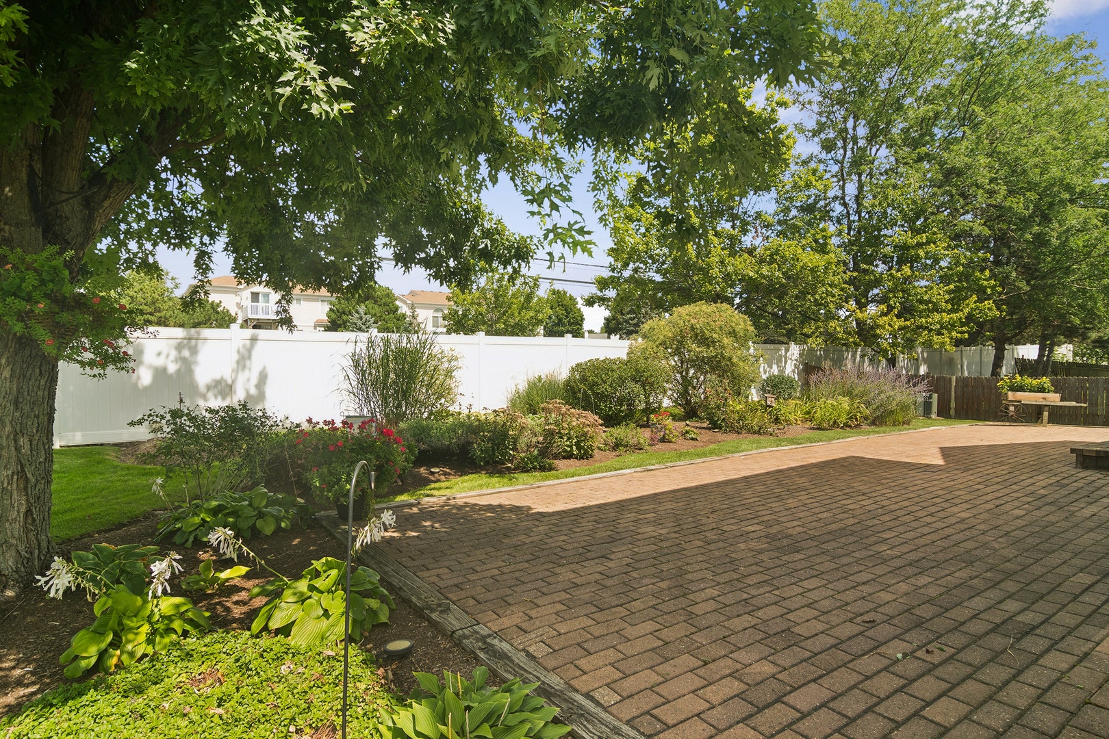 2362 Nantucket Lane, Elgin, IL 60123 2362 Nantucket Lane, Elgin, IL 60123