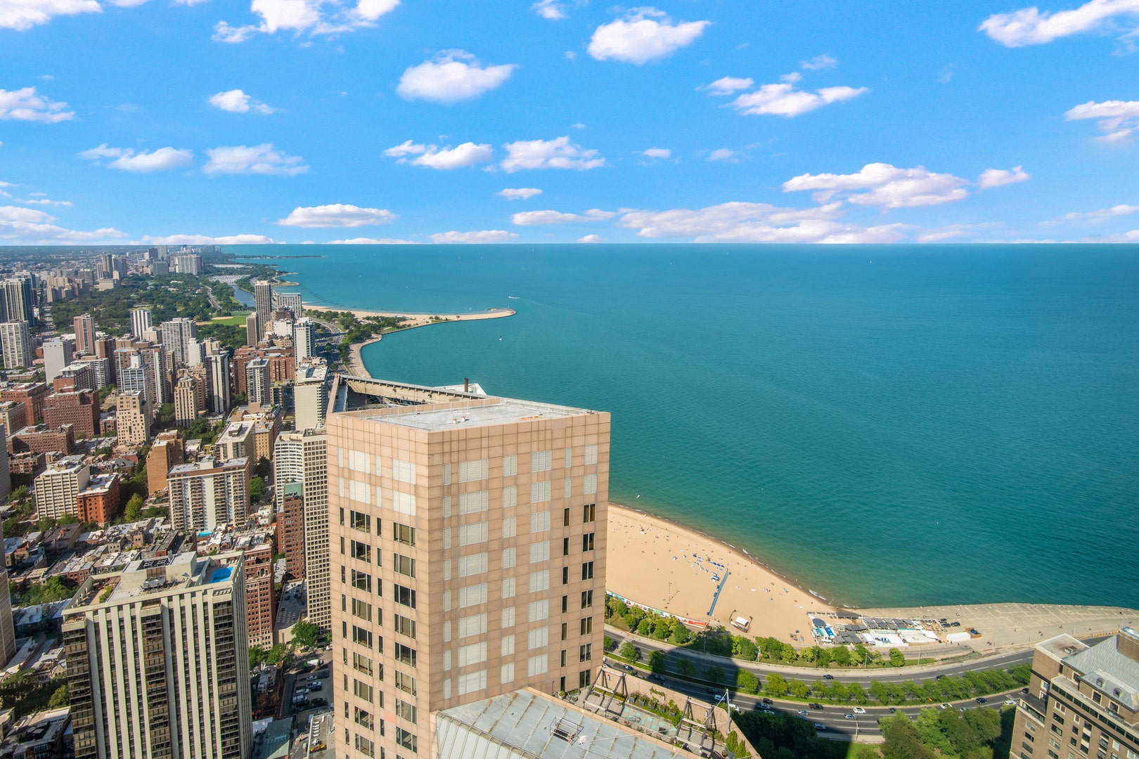 132 E Delaware Place, #6206, Chicago, IL 60611 132 E Delaware Place, #6206, Chicago, IL 60611