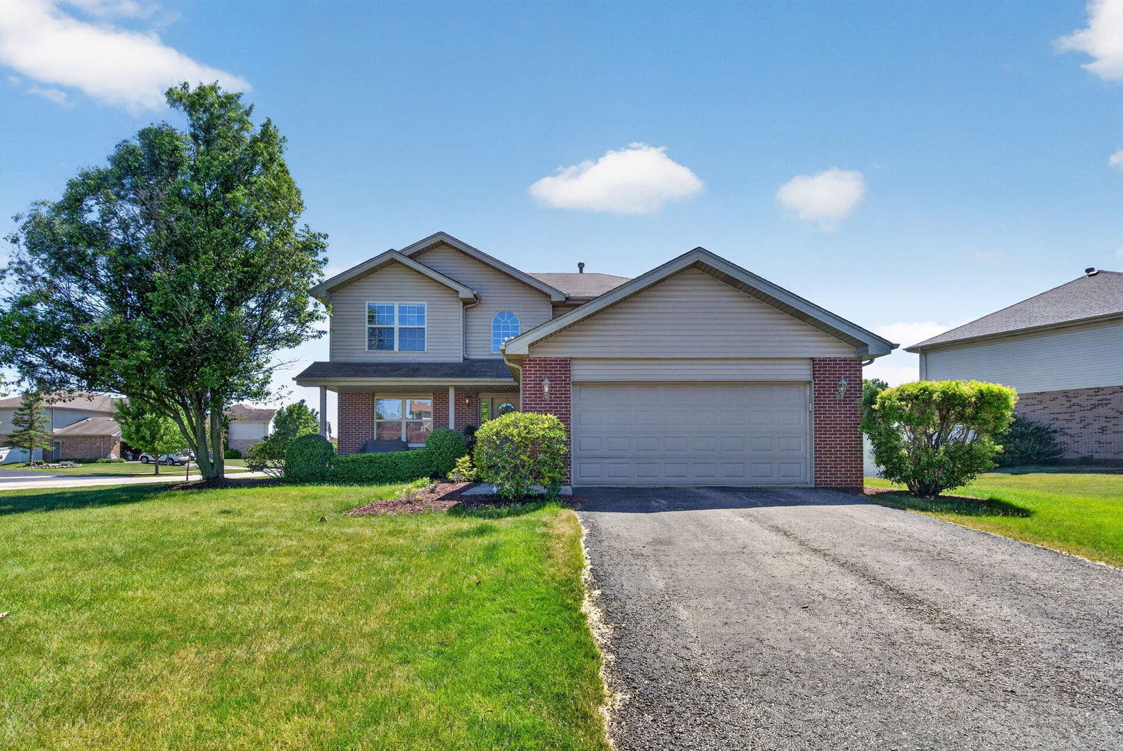 15711 Menominee Court, Manhattan, IL 60442 15711 Menominee Court, Manhattan, IL 60442