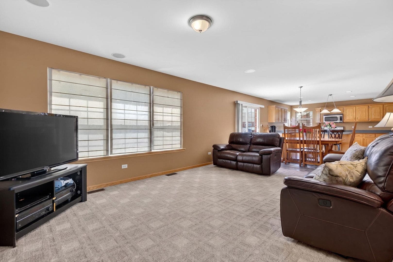 15711 Menominee Court, Manhattan, IL 60442 15711 Menominee Court, Manhattan, IL 60442