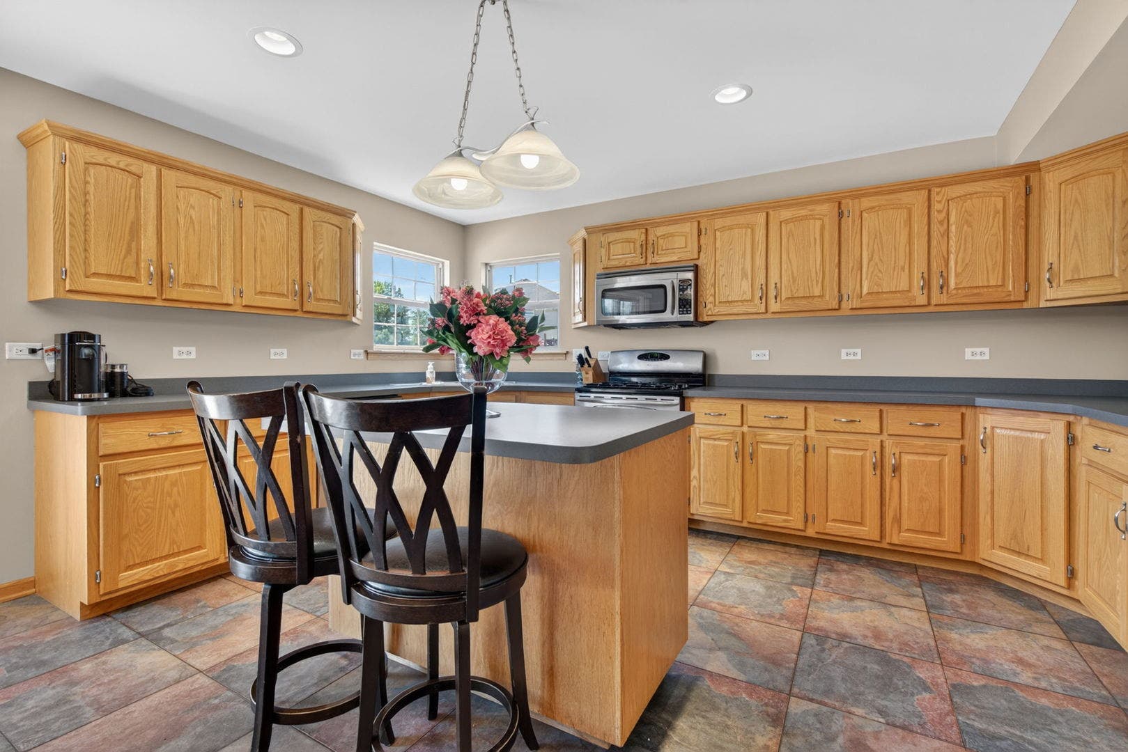 15711 Menominee Court, Manhattan, IL 60442 15711 Menominee Court, Manhattan, IL 60442