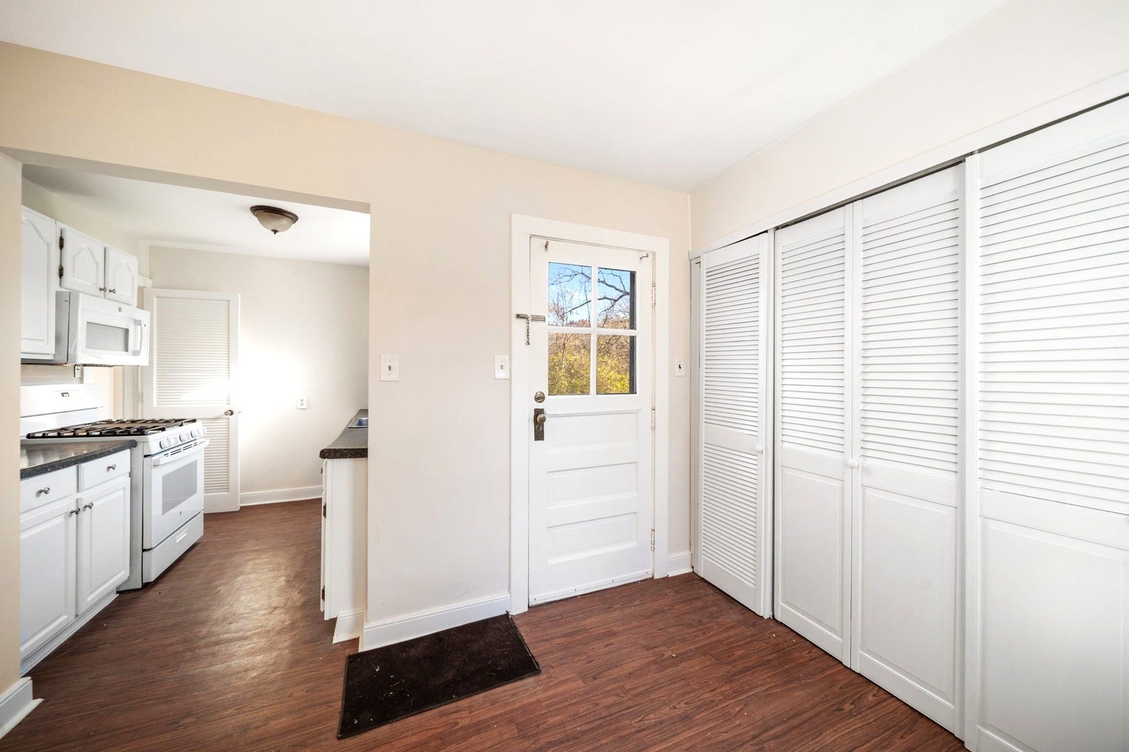 1805 Gilbert Avenue, Downers Grove, IL 60515 1805 Gilbert Avenue, Downers Grove, IL 60515