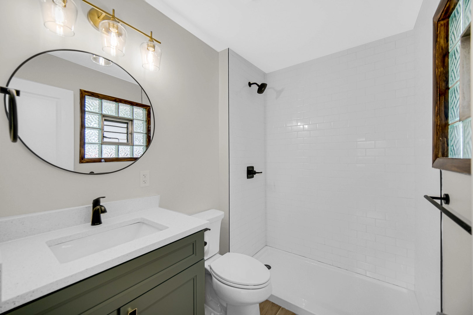 17517 Shirley Drive, Lansing, IL 60438 17517 Shirley Drive, Lansing, IL 60438