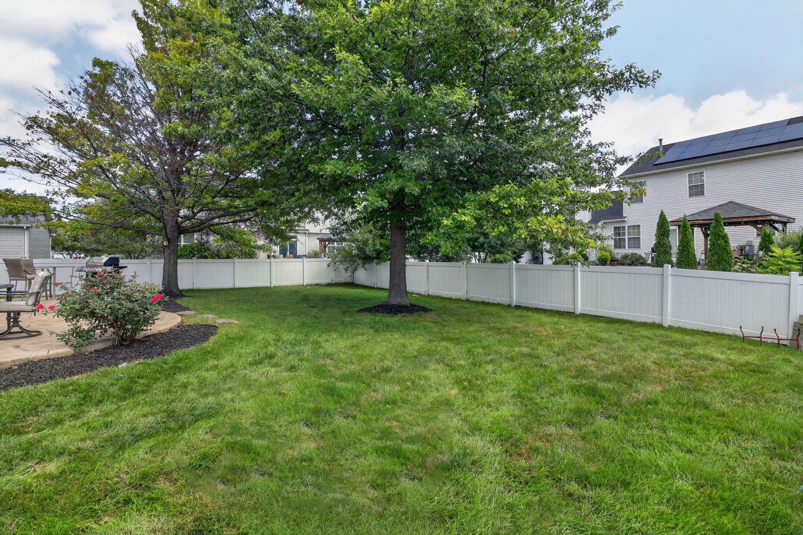 722 Metropolitan Avenue, Bolingbrook, IL 60490 722 Metropolitan Avenue, Bolingbrook, IL 60490
