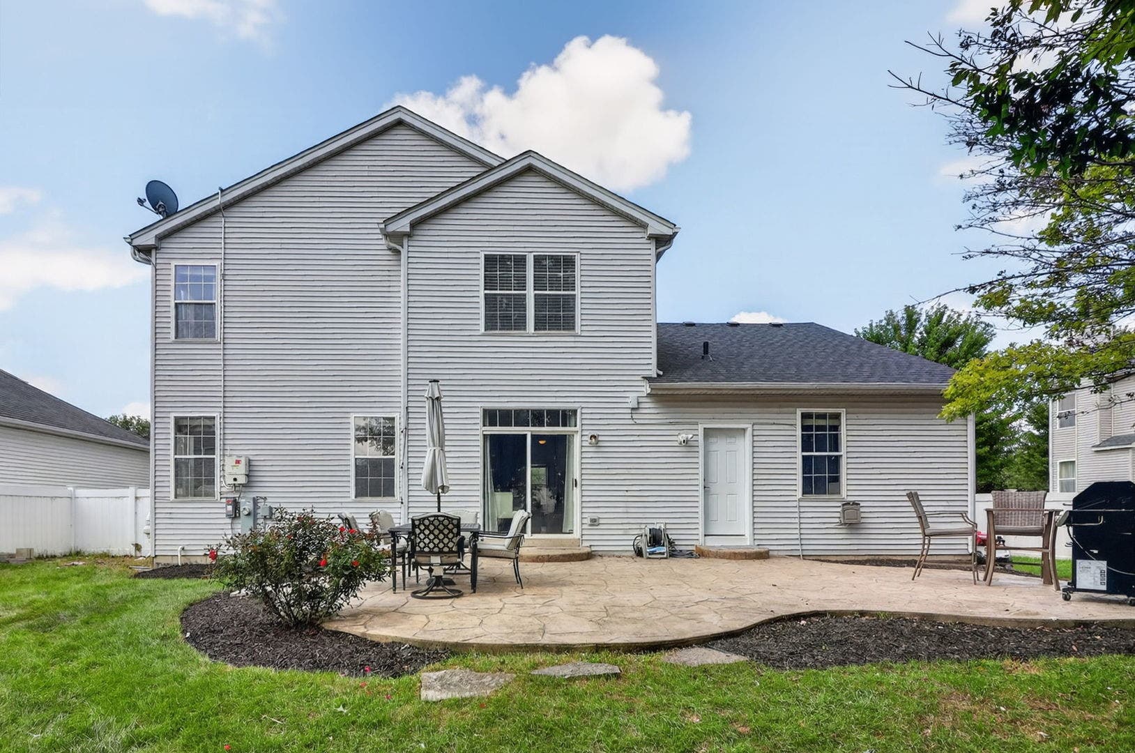 722 Metropolitan Avenue, Bolingbrook, IL 60490 722 Metropolitan Avenue, Bolingbrook, IL 60490