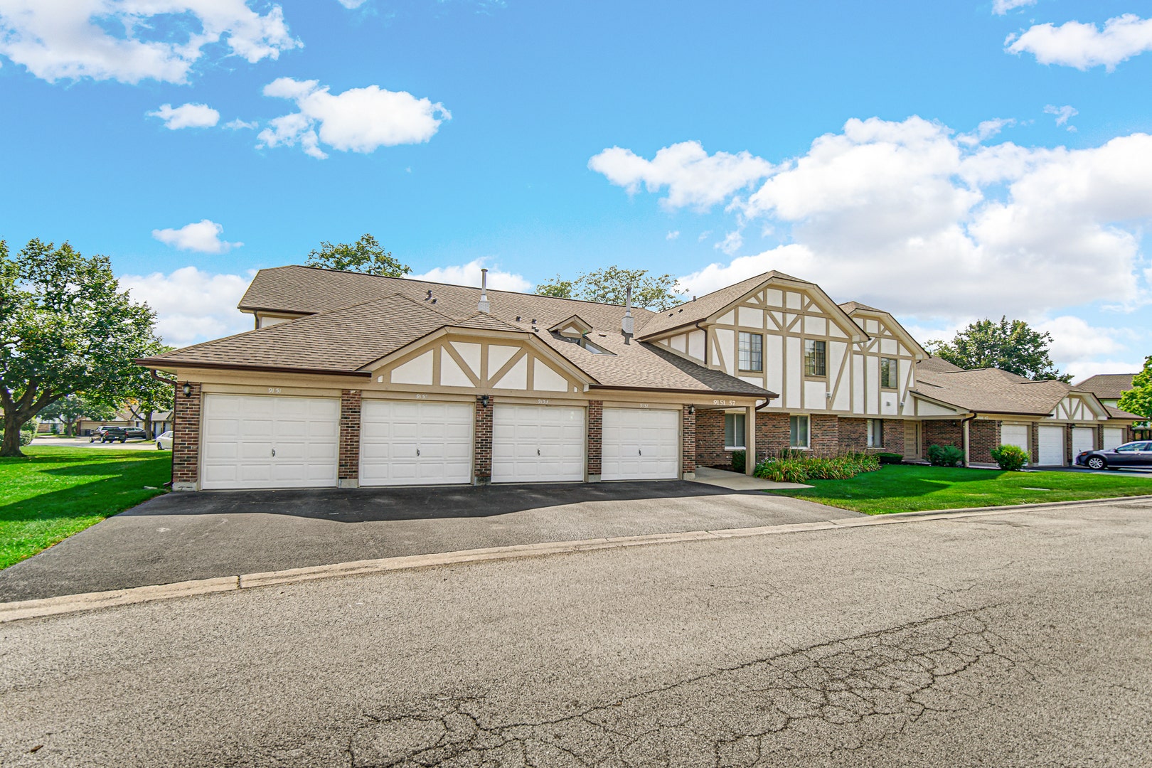 9151 Sutton Court, #93, Orland Park, IL 60462