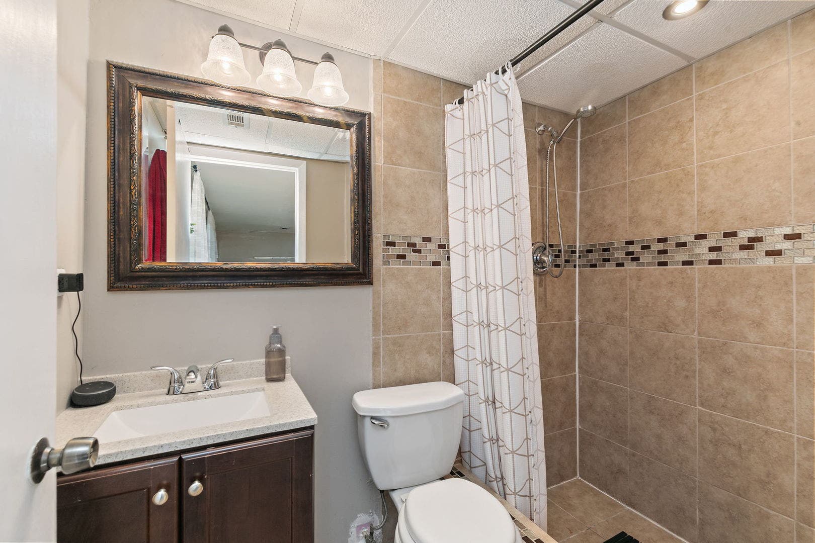 17 Joslyn Drive, Elgin, IL 60120 17 Joslyn Drive, Elgin, IL 60120