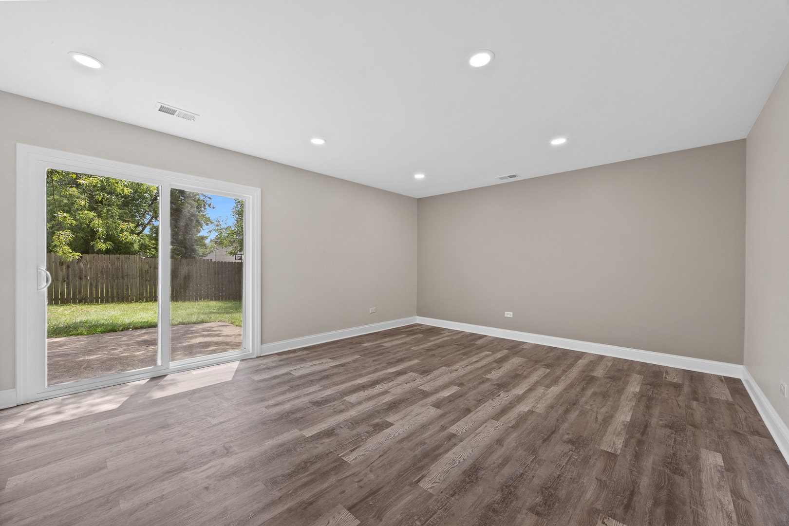 167 Glen Lake Drive, Bolingbrook, IL 60440 167 Glen Lake Drive, Bolingbrook, IL 60440