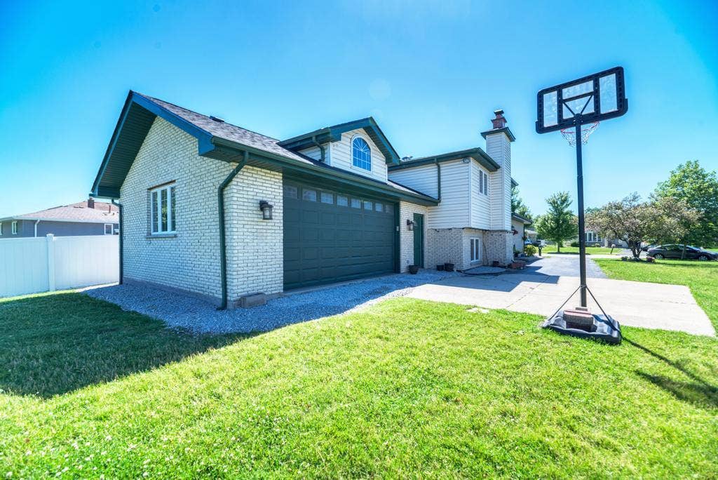 16829 Creekside Avenue, Tinley Park, IL 60487 16829 Creekside Avenue, Tinley Park, IL 60487