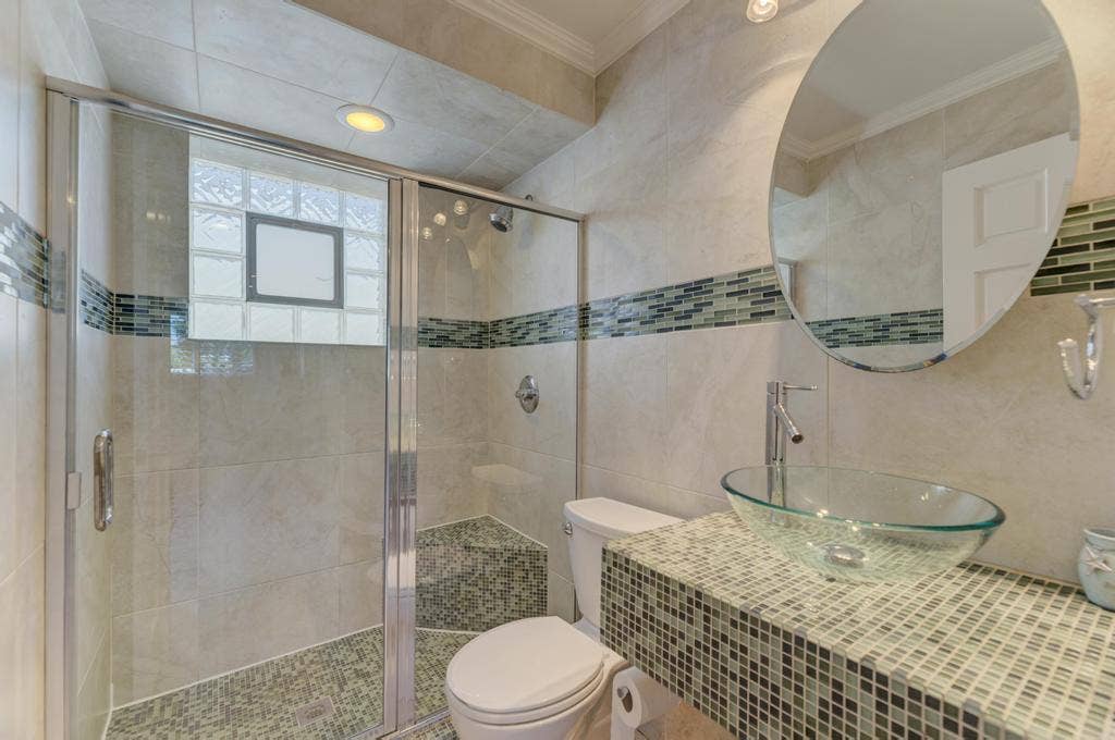 16829 Creekside Avenue, Tinley Park, IL 60487 16829 Creekside Avenue, Tinley Park, IL 60487