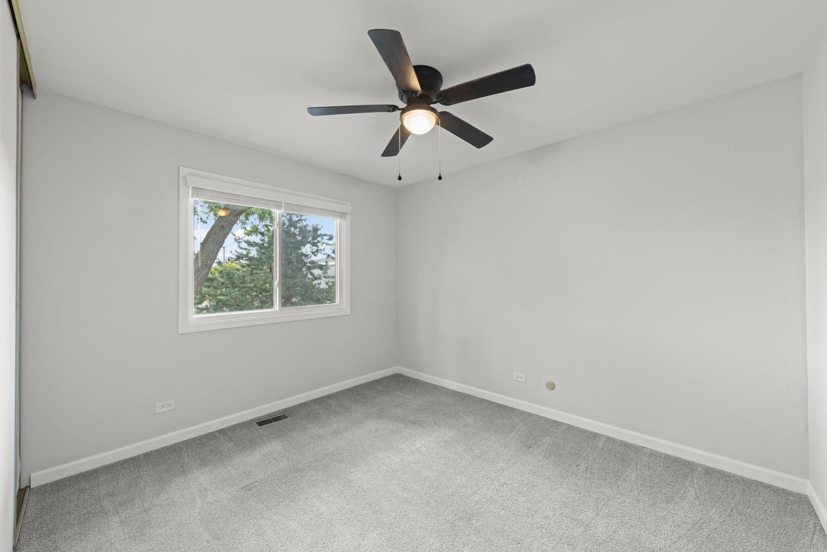 311 Thistle Drive, Bolingbrook, IL 60490