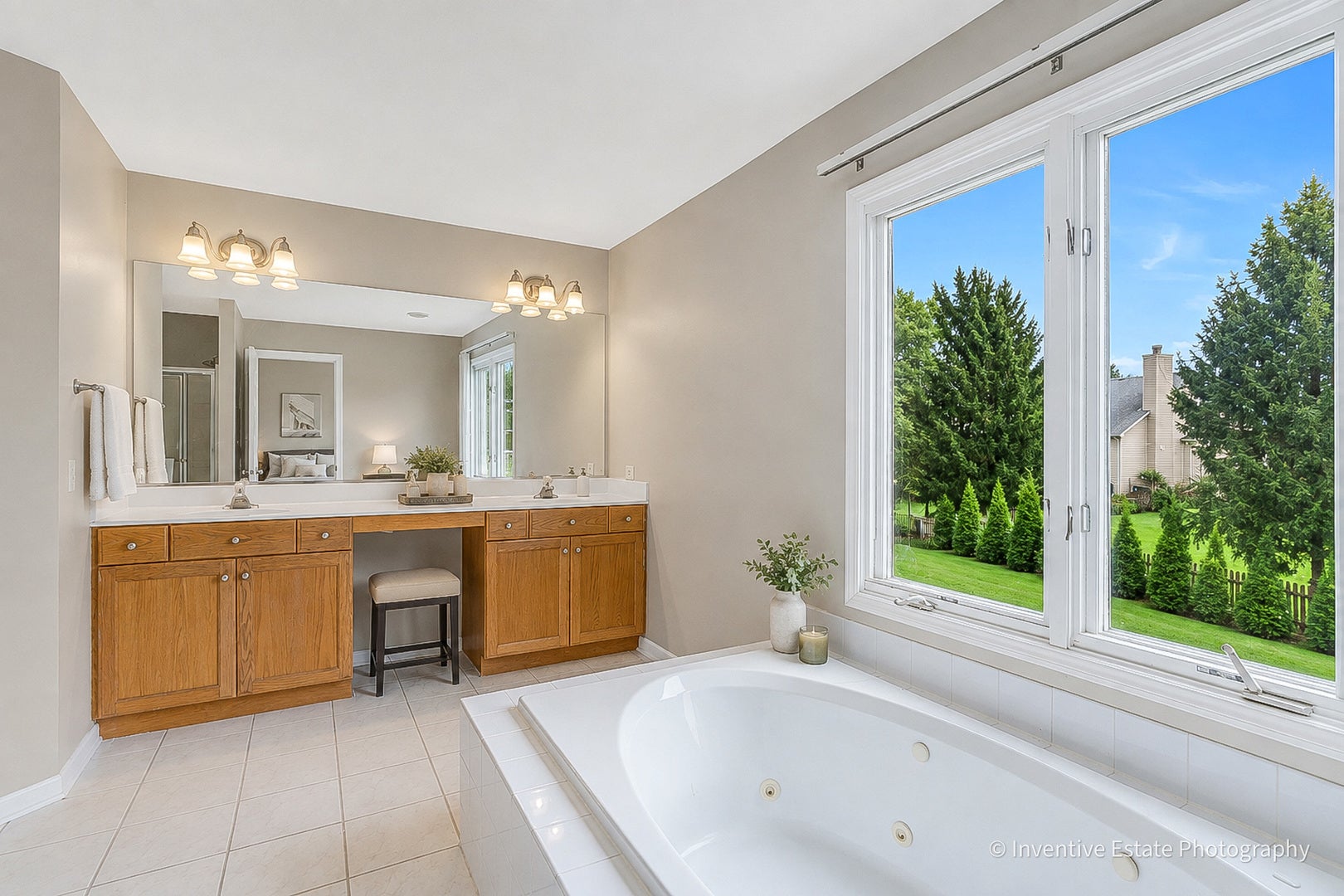 1925 Danube Way, Bolingbrook, IL 60490 1925 Danube Way, Bolingbrook, IL 60490