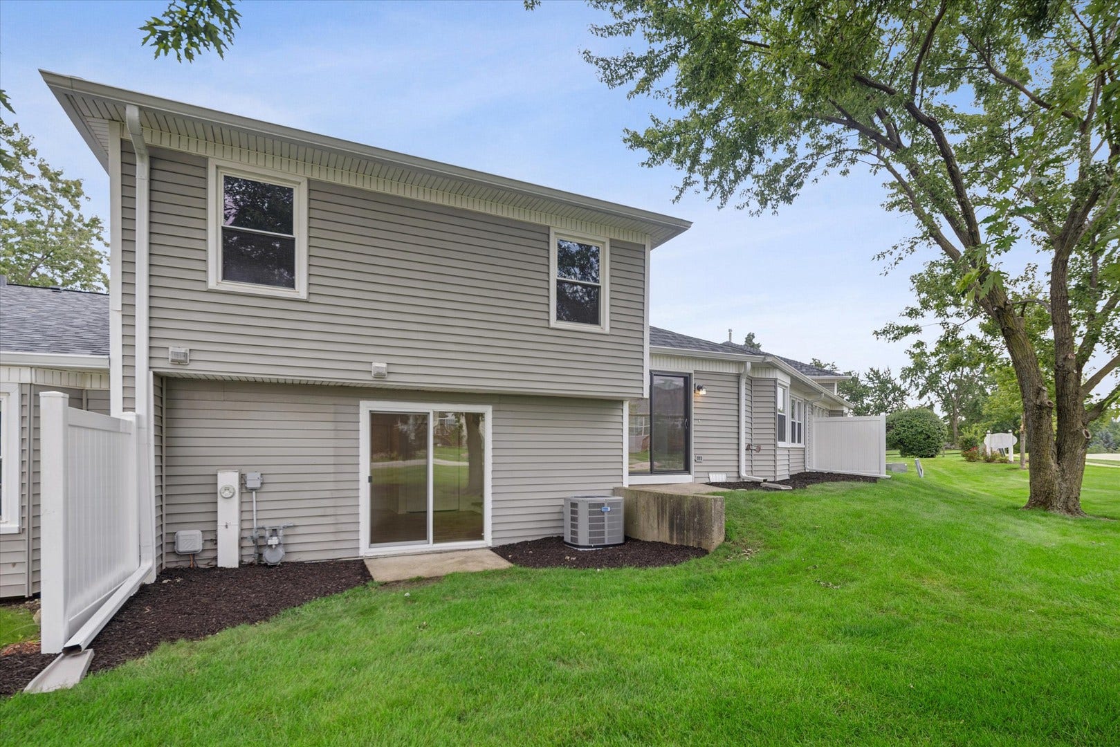 403 Monet Circle, Bolingbrook, IL 60440 403 Monet Circle, Bolingbrook, IL 60440
