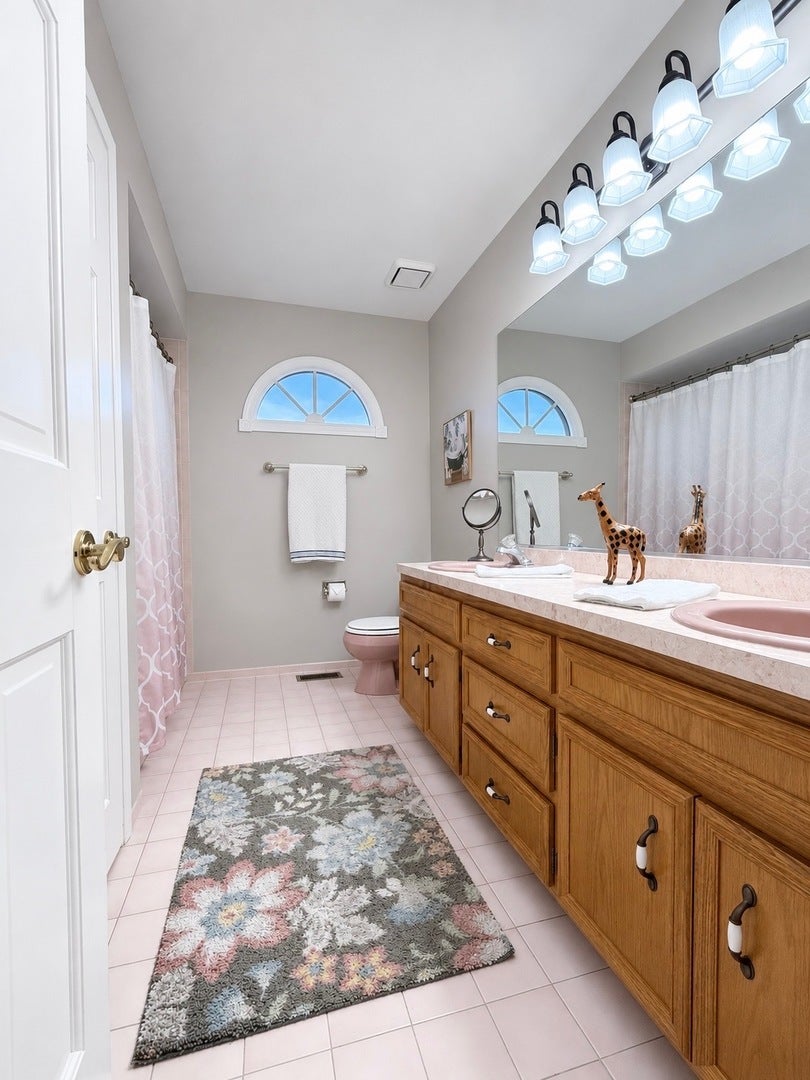 11751 Greenfield Drive, Orland Park, IL 60467