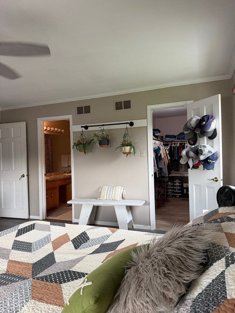 11751 Greenfield Drive, Orland Park, IL 60467